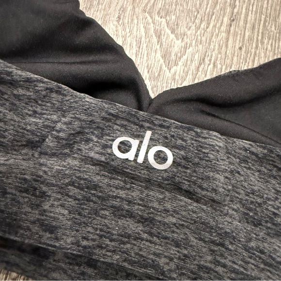 ALO Yoga Lounge Bralette Sports Bra Heather Black Gray - Med - Picture 5 of 7